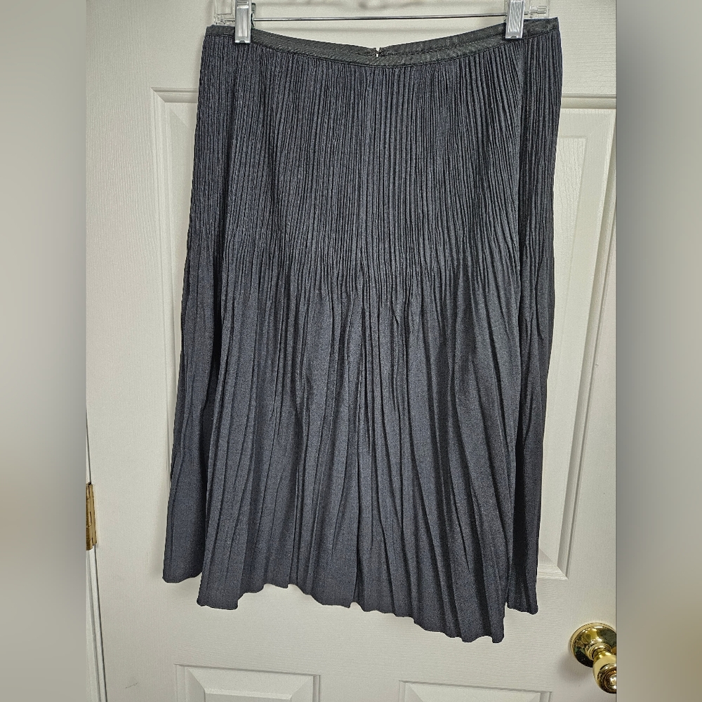 Nic + Zoe Petite Size 8 Black Skirt